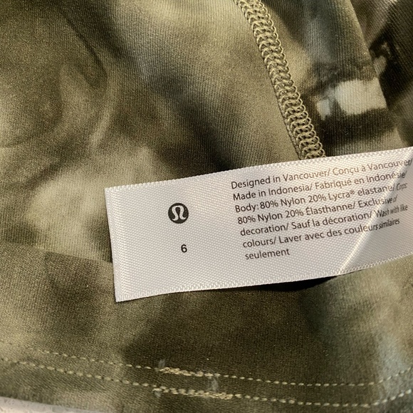 Lululemon align t-shirt in diamond dye light sage medium olive - Picture 6 of 6